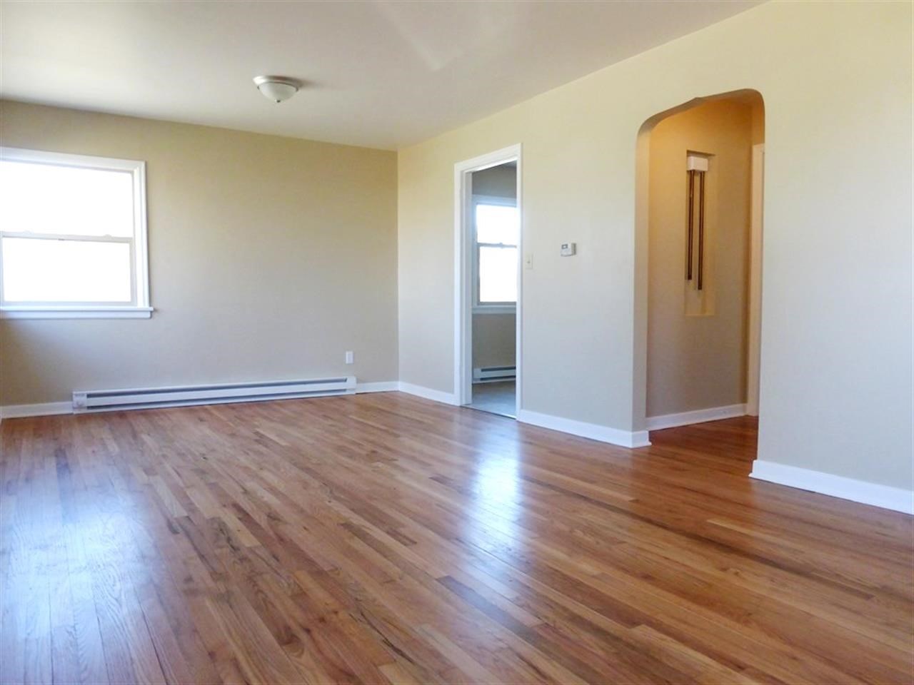 15122 E 1st Ave - Photo 4