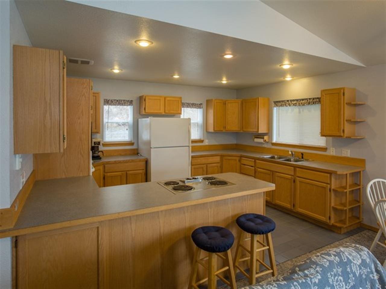 4653 J E Deer lake Rd - Photo 4