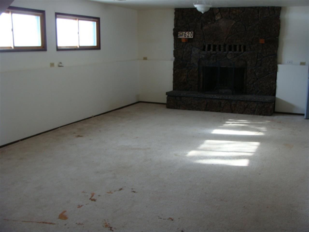 620 E Spokane Ave - Photo 8