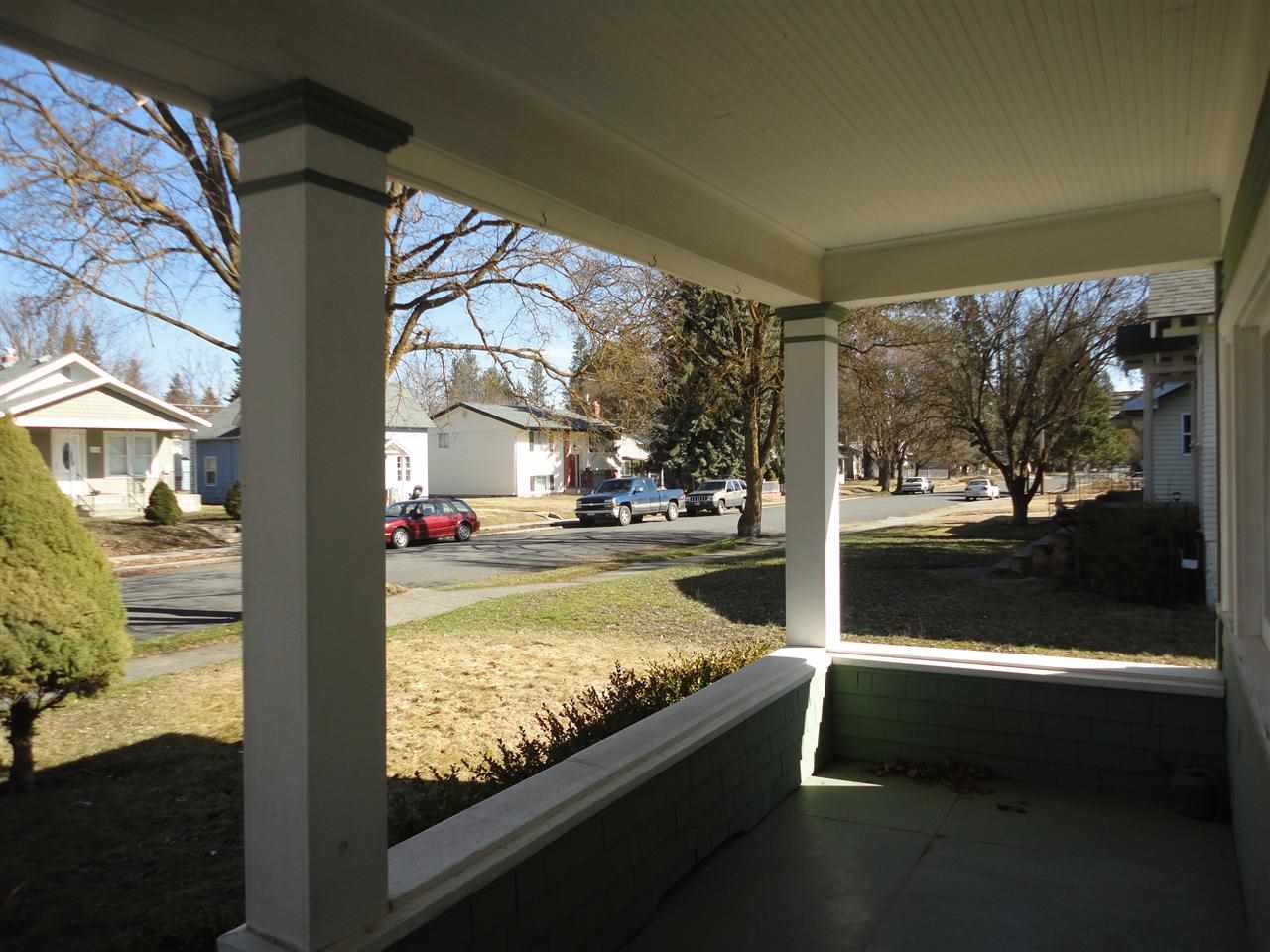 708 E 38th Ave - Photo 3