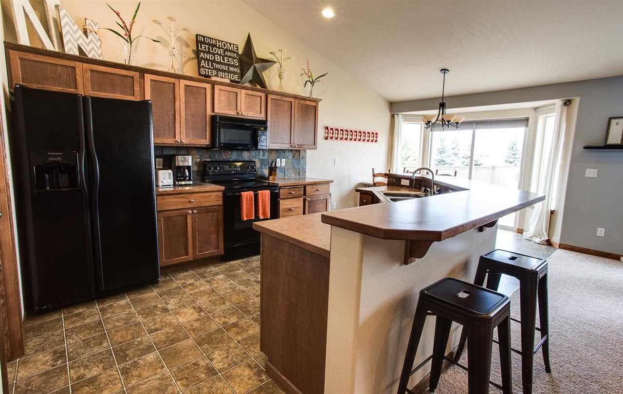 1609 E Beacon - Photo 5