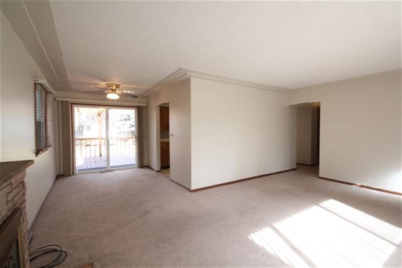 12907 E Blossey Ave - Photo 3