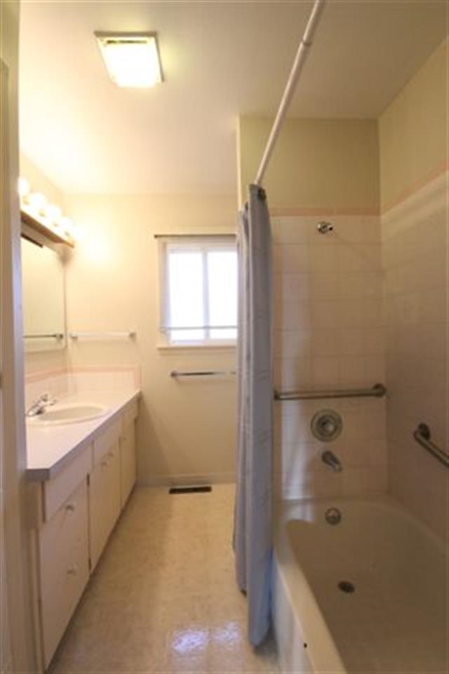 12907 E Blossey Ave - Photo 8