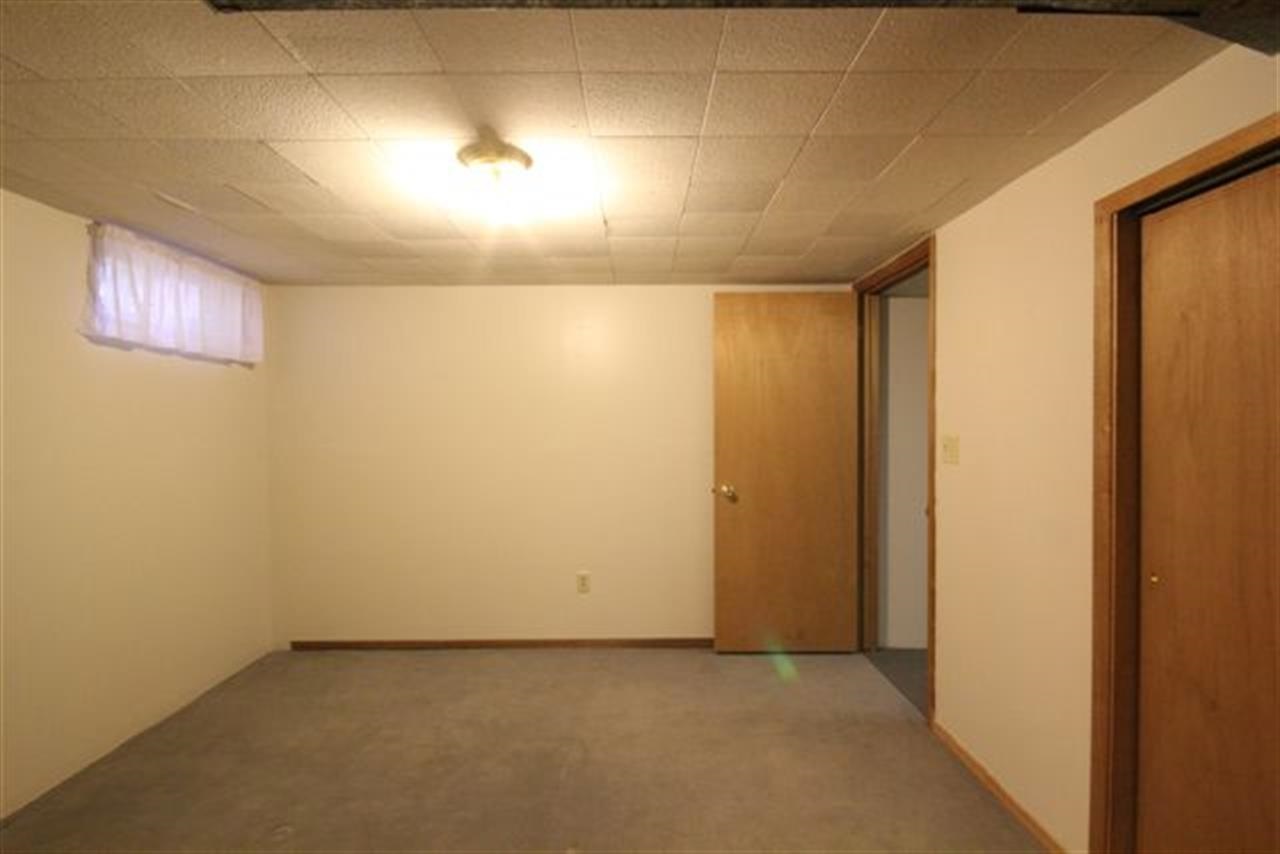 12907 E Blossey Ave - Photo 9
