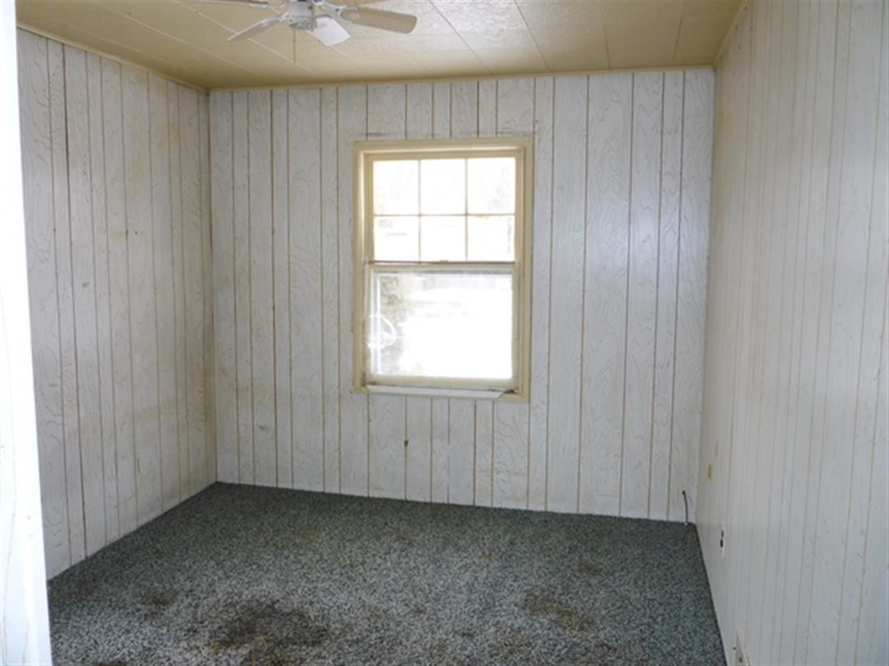 418 E Queen Ave - Photo 11