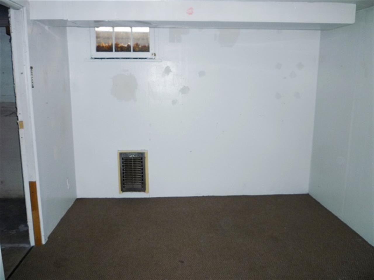 418 E Queen Ave - Photo 14