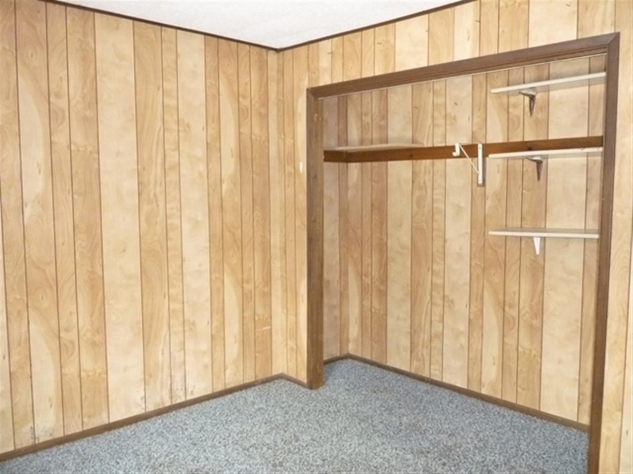 418 E Queen Ave - Photo 10