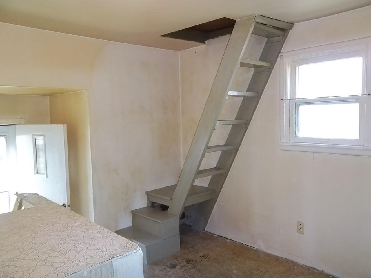 18123 E Montgomery Ave - Photo 8