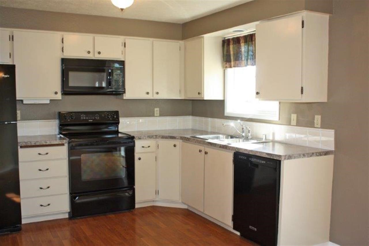22418 E Olympic Ave - Photo 3