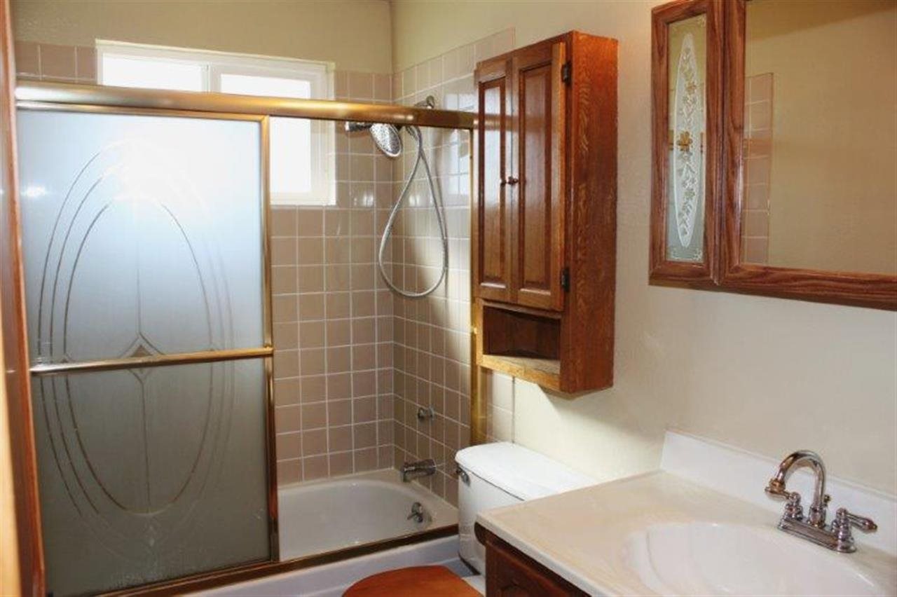 22418 E Olympic Ave - Photo 10