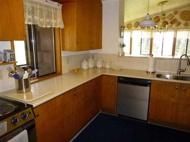 627 Highland Loop - Photo 3