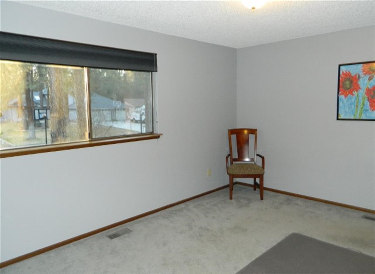 9208 N Ellenwood Ct - Photo 11