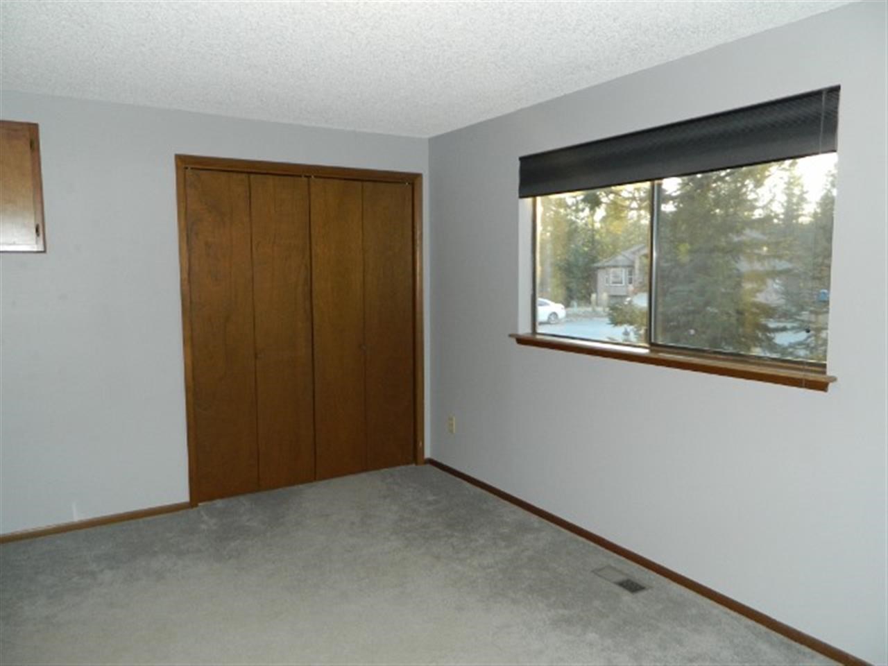 9208 N Ellenwood Ct - Photo 12