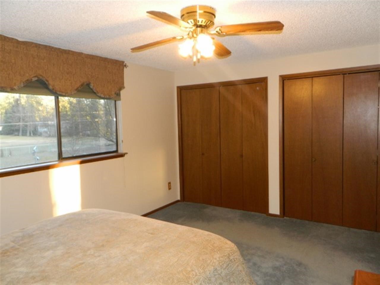 9208 N Ellenwood Ct - Photo 9