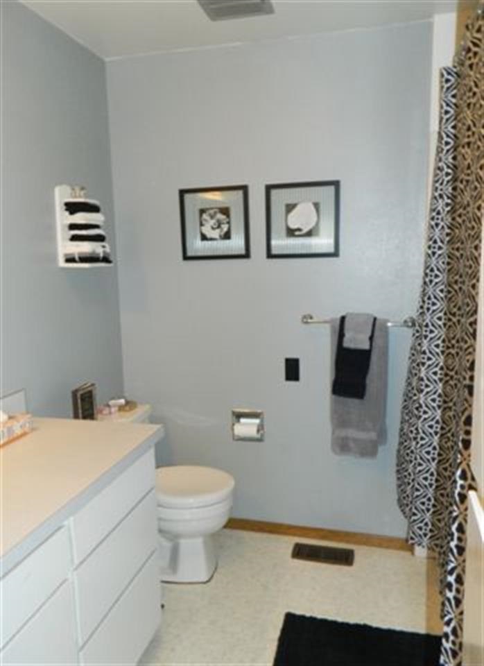6915 W Johannsen Ave - Photo 11