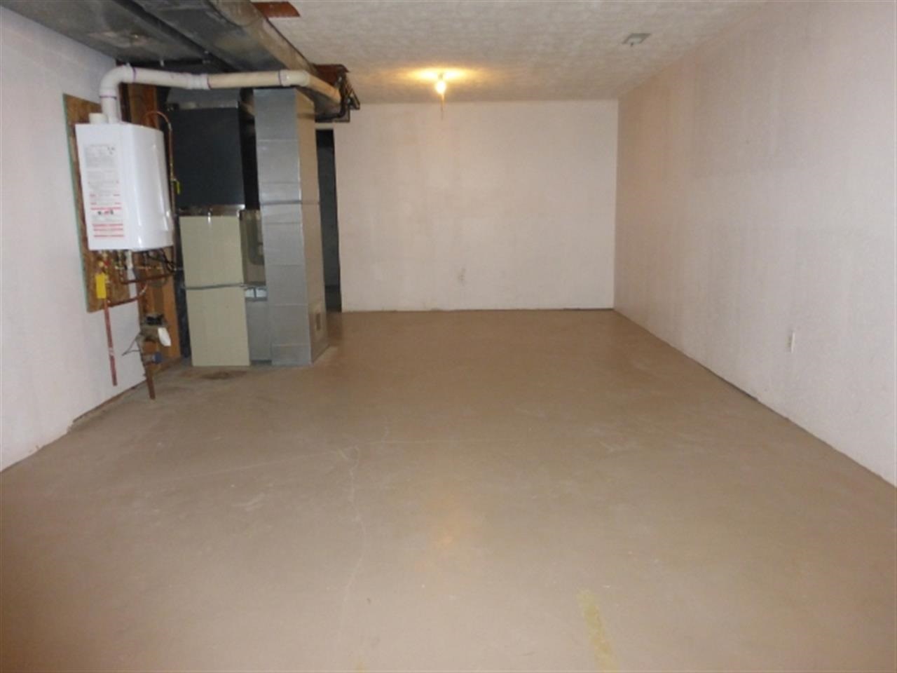 8211 N Standard St - Photo 12