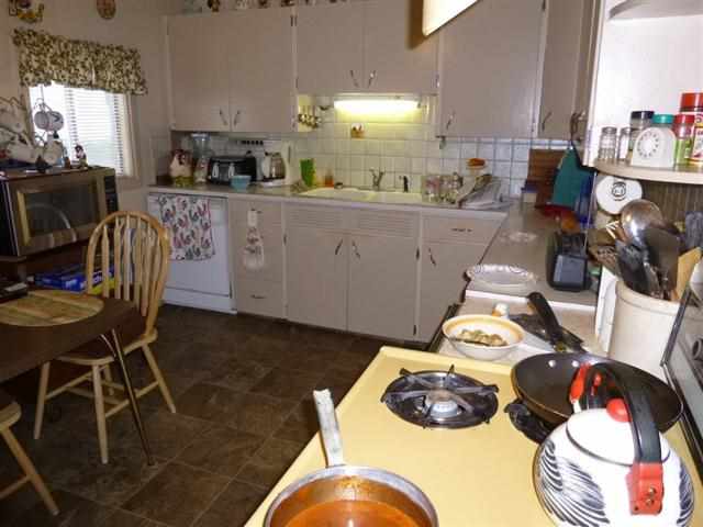 340 & 350 W 10th - Photo 5