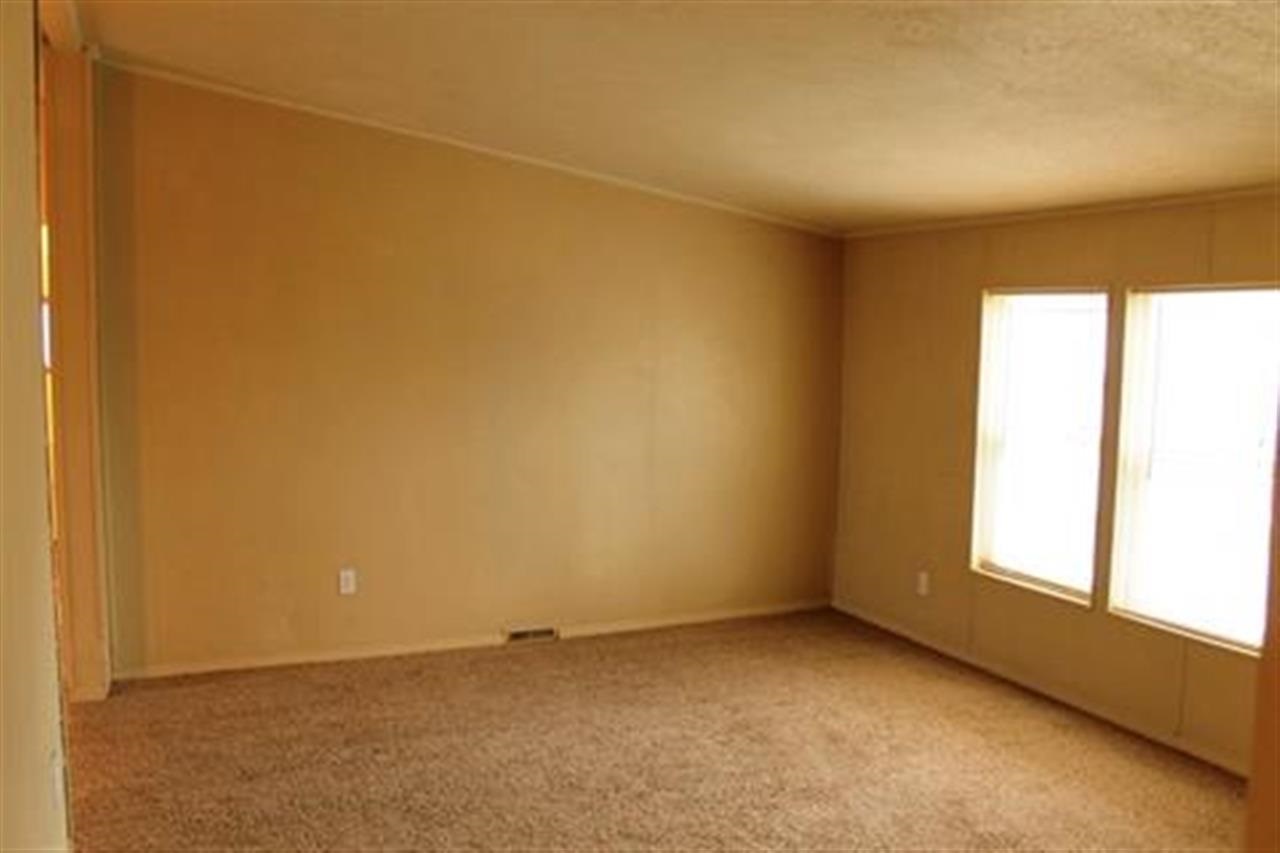 18815 E Arbor Cr - Photo 3