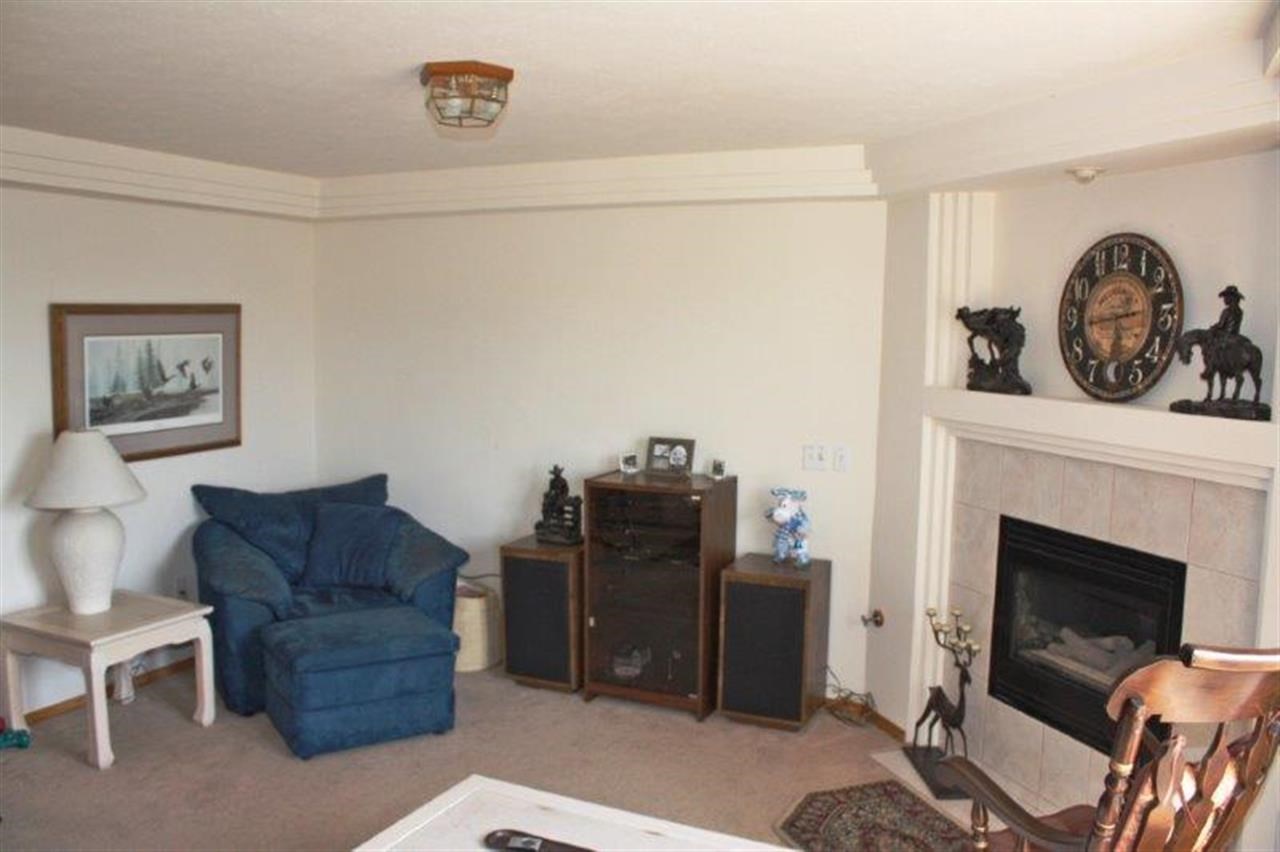 1008 S Harmony Rd - Photo 12