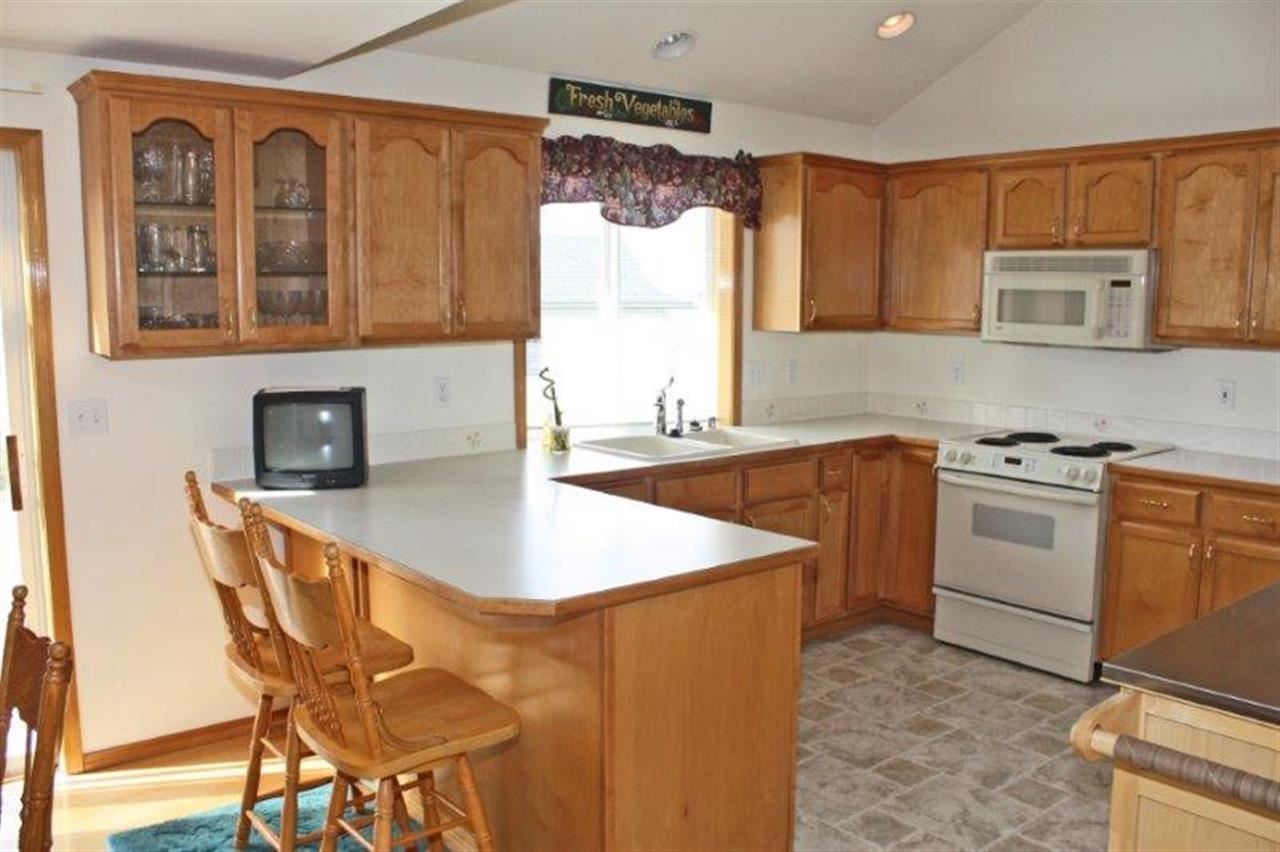 1008 S Harmony Rd - Photo 9