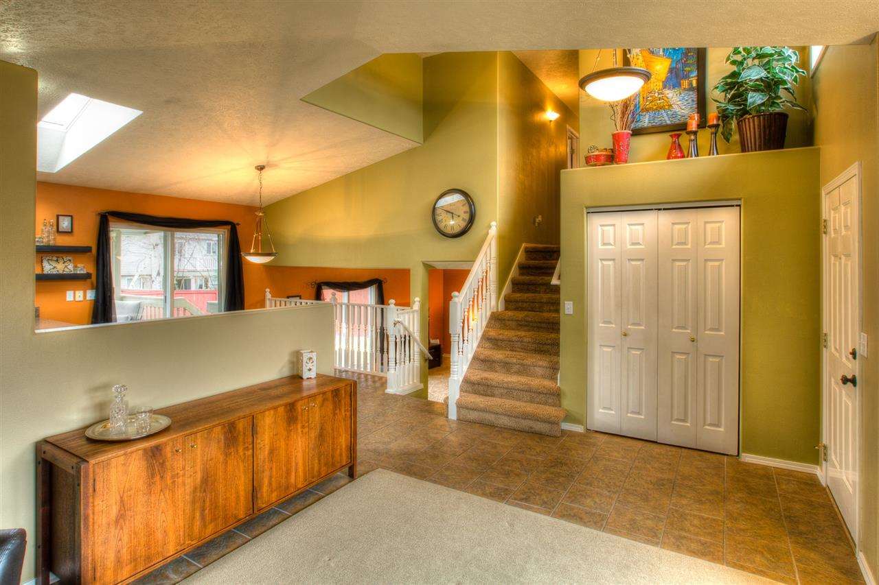 935 N Wright Blvd - Photo 4