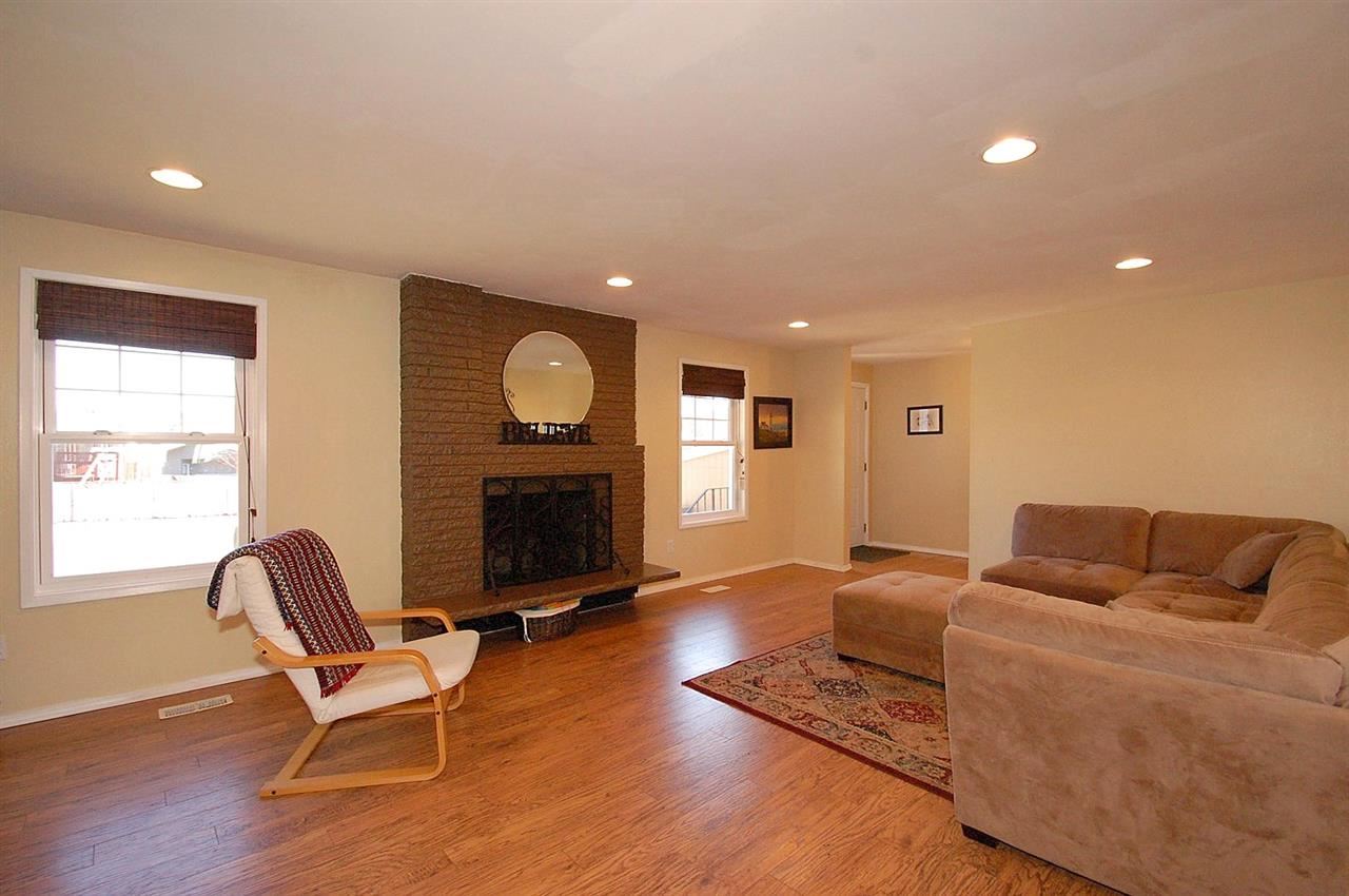 4516 S Stone - Photo 3