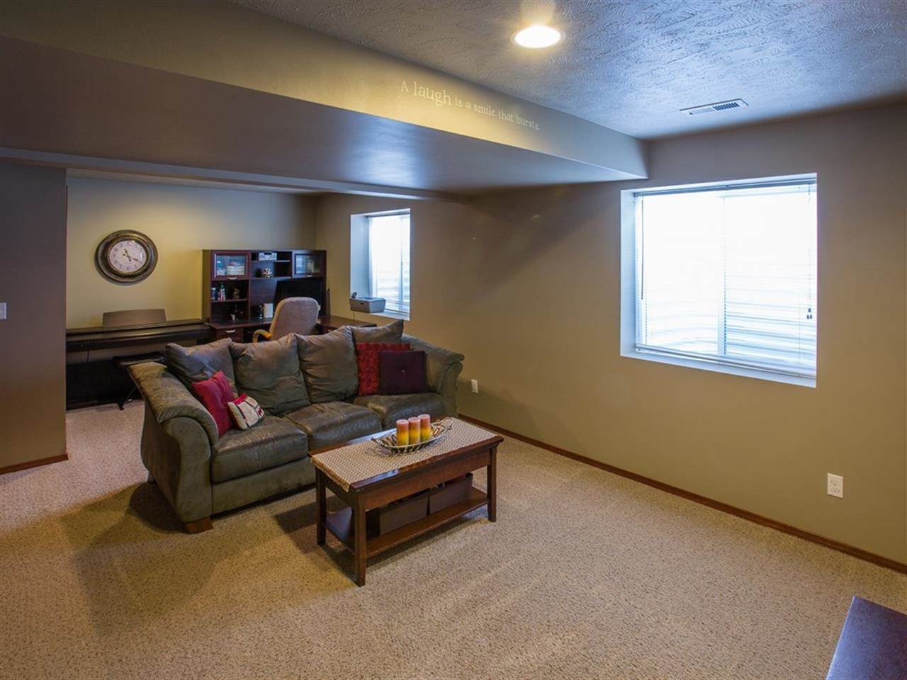 1615 N Bell Rd - Photo 16