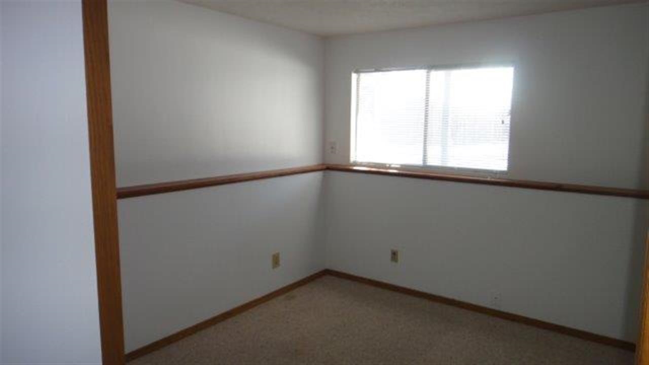 616 E Sumter Ave - Photo 10