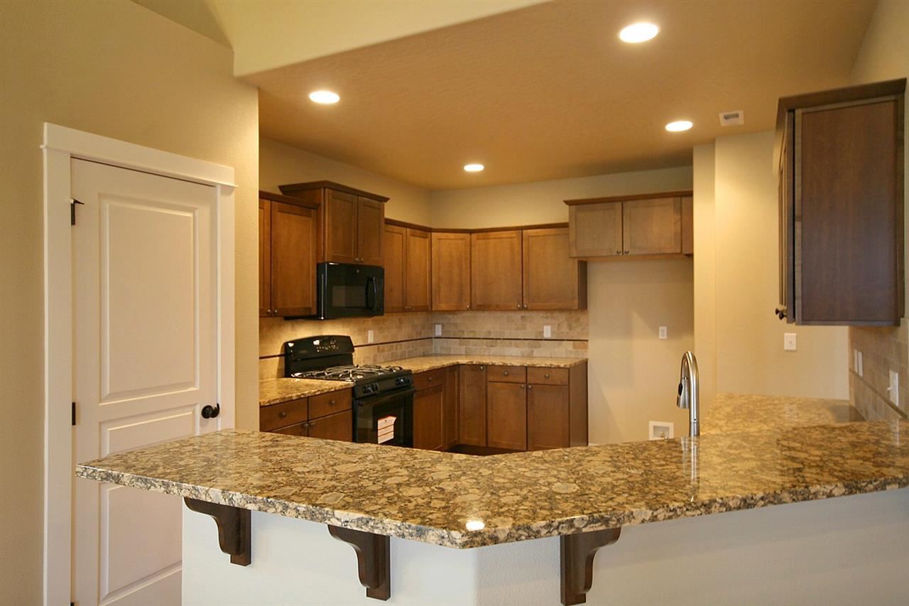 4609 E 22nd Ct - Photo 11