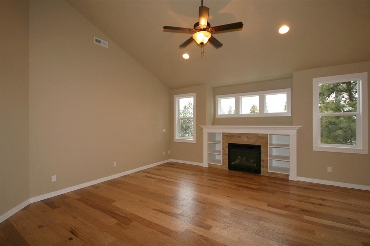 4609 E 22nd Ct - Photo 6