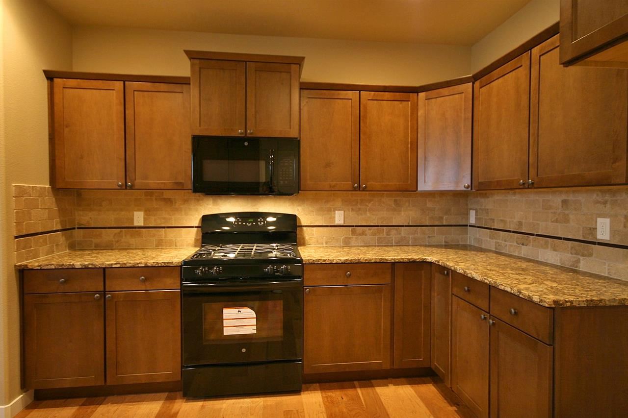 4609 E 22nd Ct - Photo 10