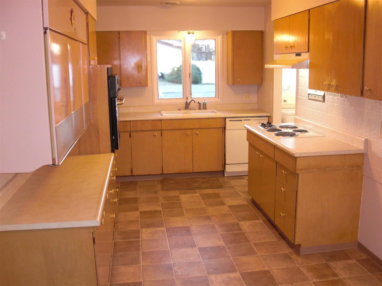 1319 S Blake Rd - Photo 5