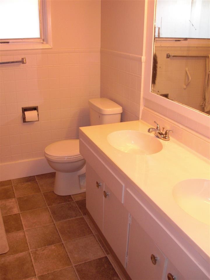 1319 S Blake Rd - Photo 7