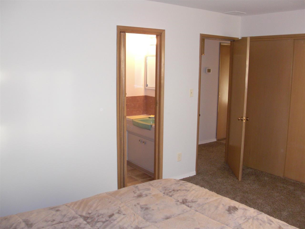 1319 S Blake Rd - Photo 8