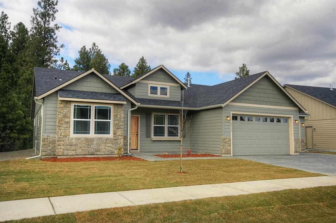 4519 E 22nd Ct - Photo 1