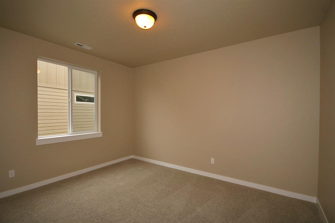 4519 E 22nd Ct - Photo 5