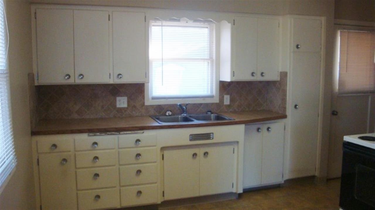1828 E Central Ave - Photo 3