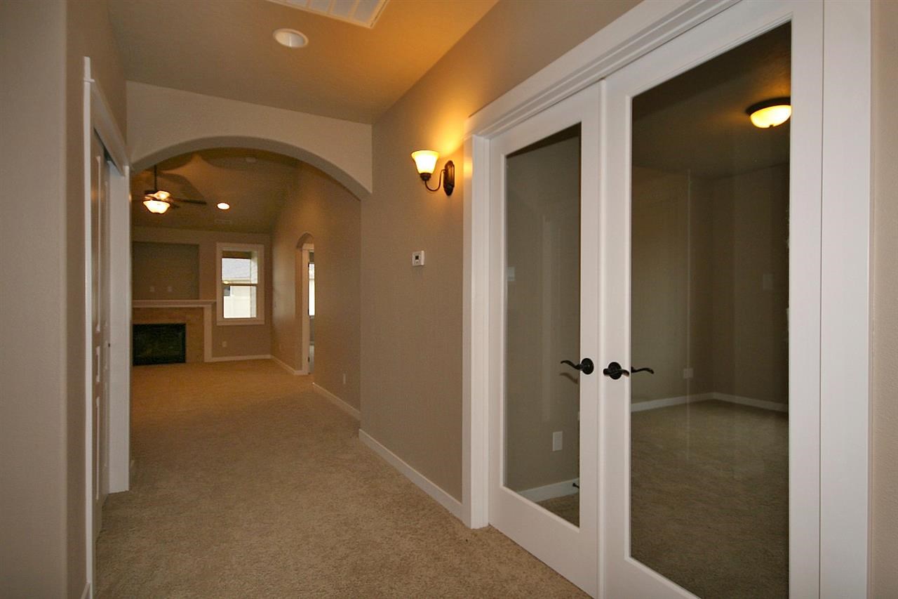 4520 E 22nd Ct - Photo 14
