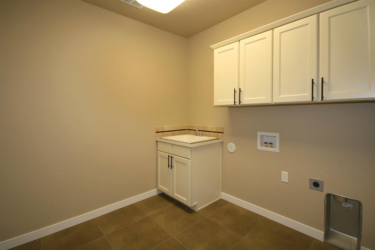 4520 E 22nd Ct - Photo 15