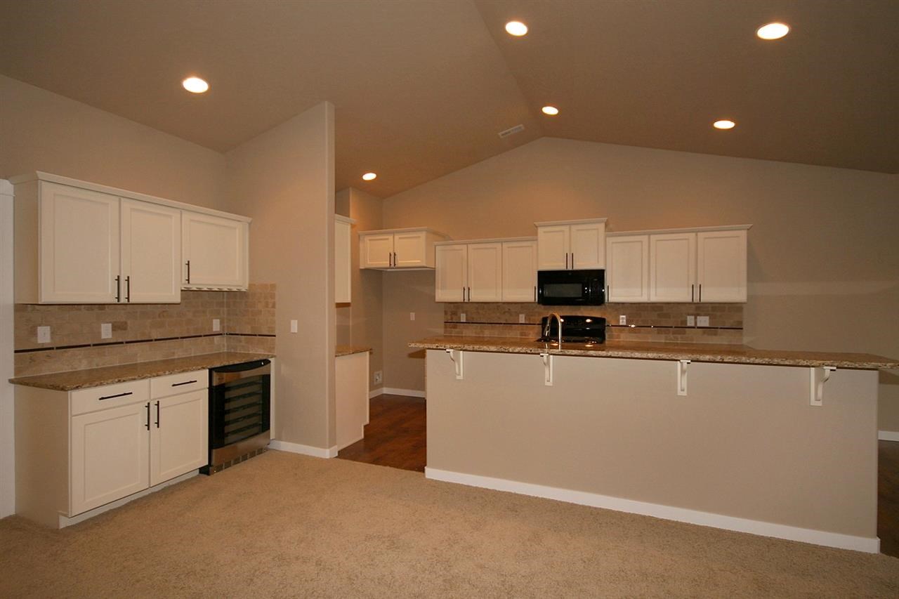 4520 E 22nd Ct - Photo 7