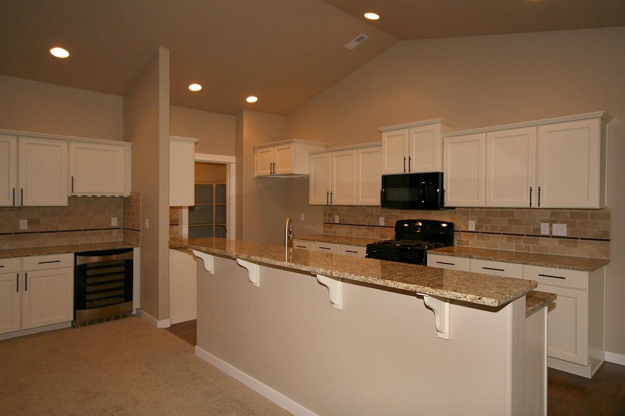 4520 E 22nd Ct - Photo 9