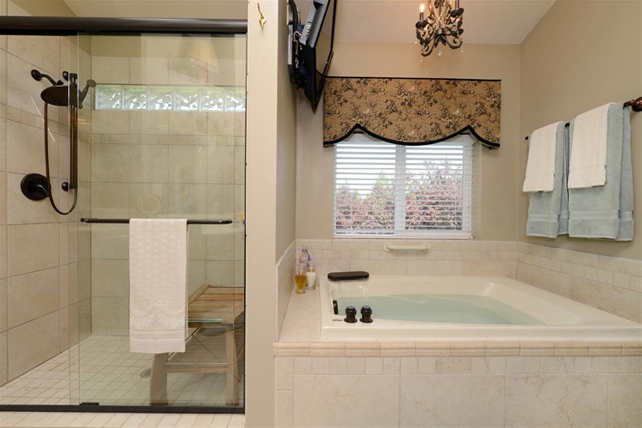 5922 N Summit Ln - Photo 10