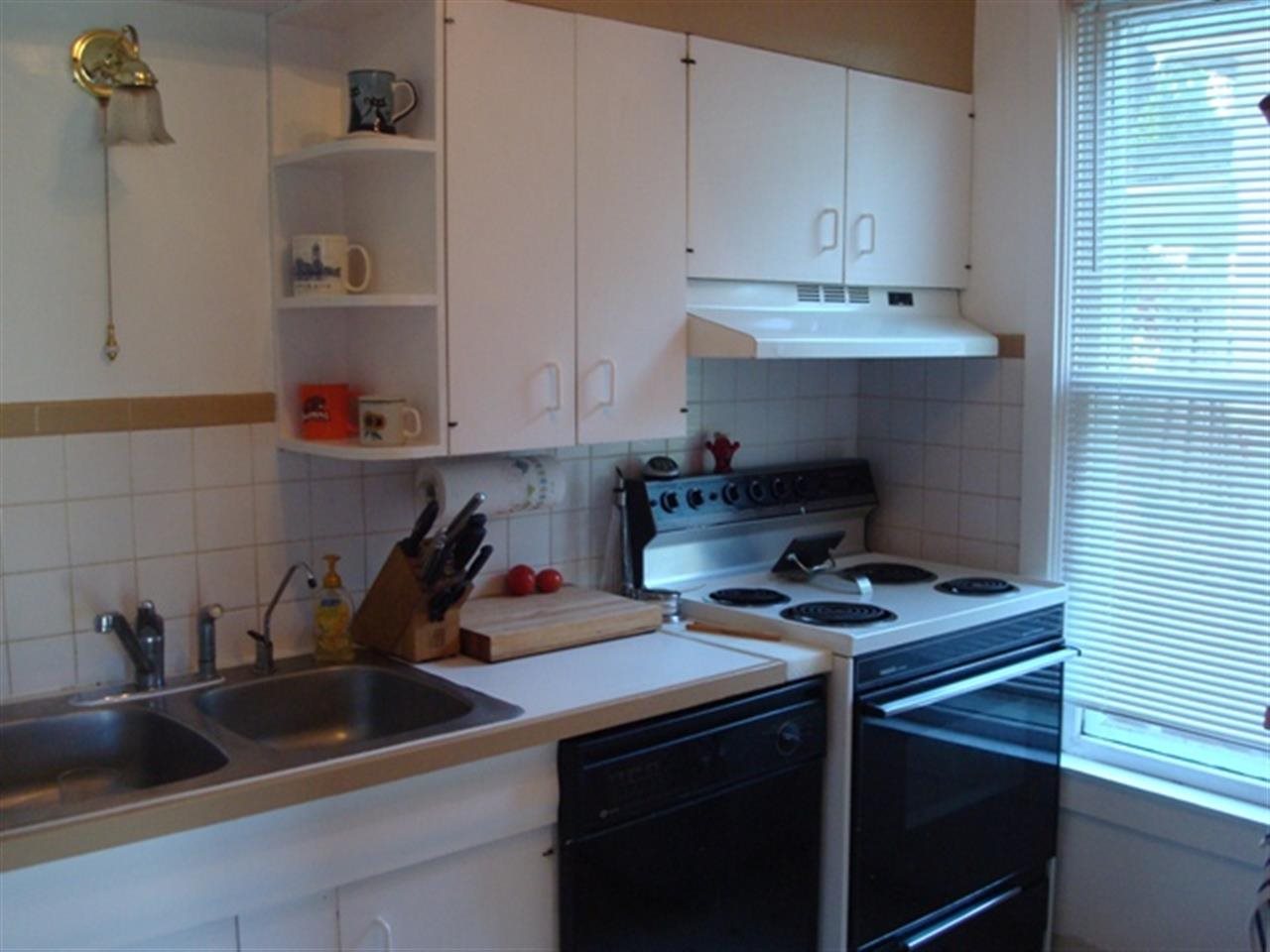 427 E Fairview - Photo 5