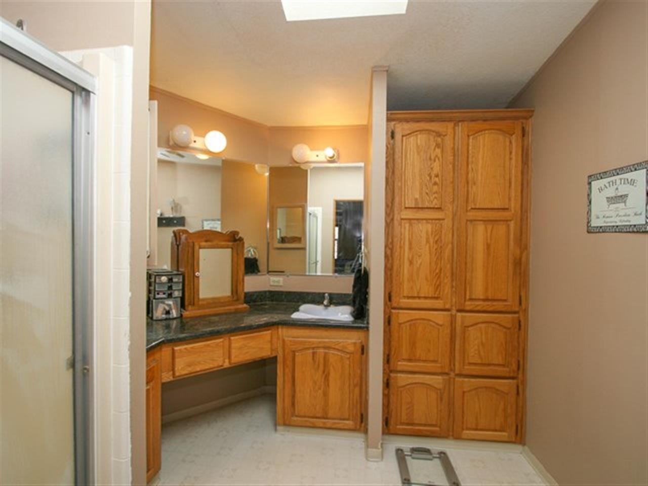1819 N Glenbrook Rd - Photo 13