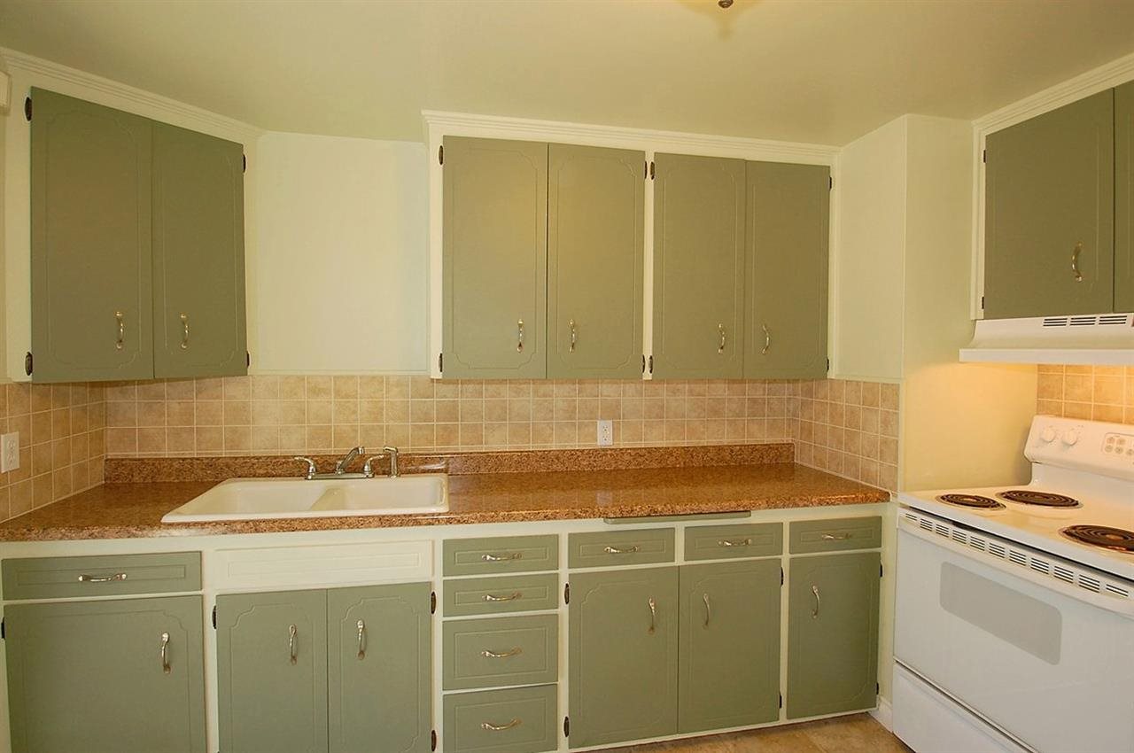 5821 N Hemlock St - Photo 7