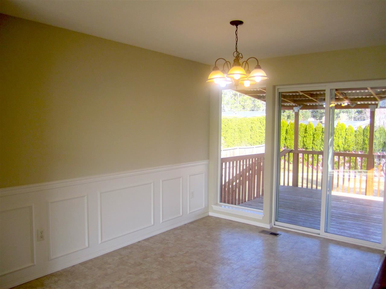 2645 Thurston - Photo 9