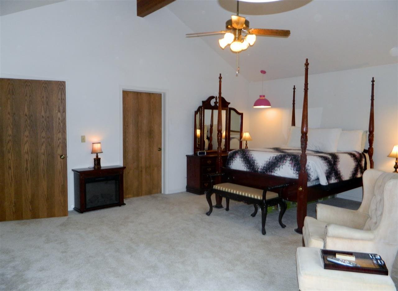 328 E Liberty Ave - Photo 11