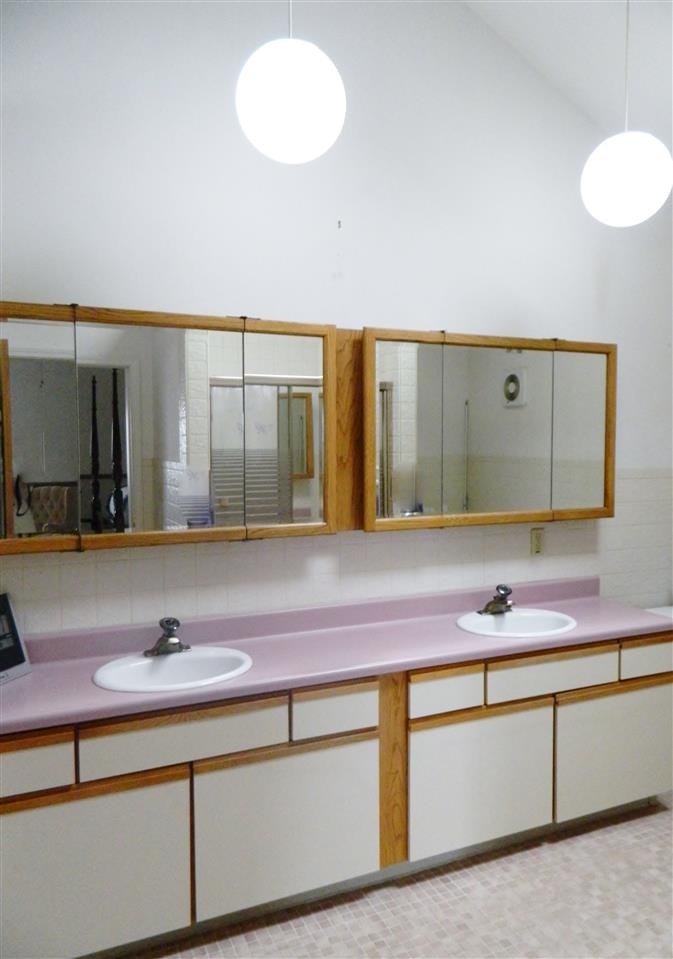 328 E Liberty Ave - Photo 12