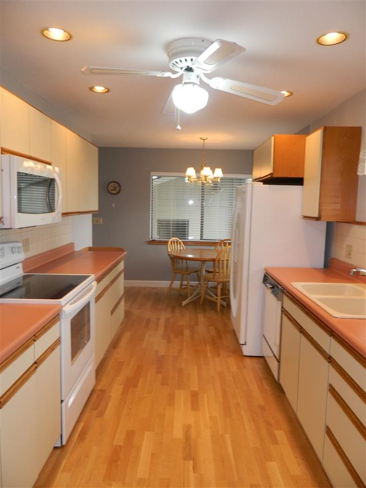 328 E Liberty Ave - Photo 5