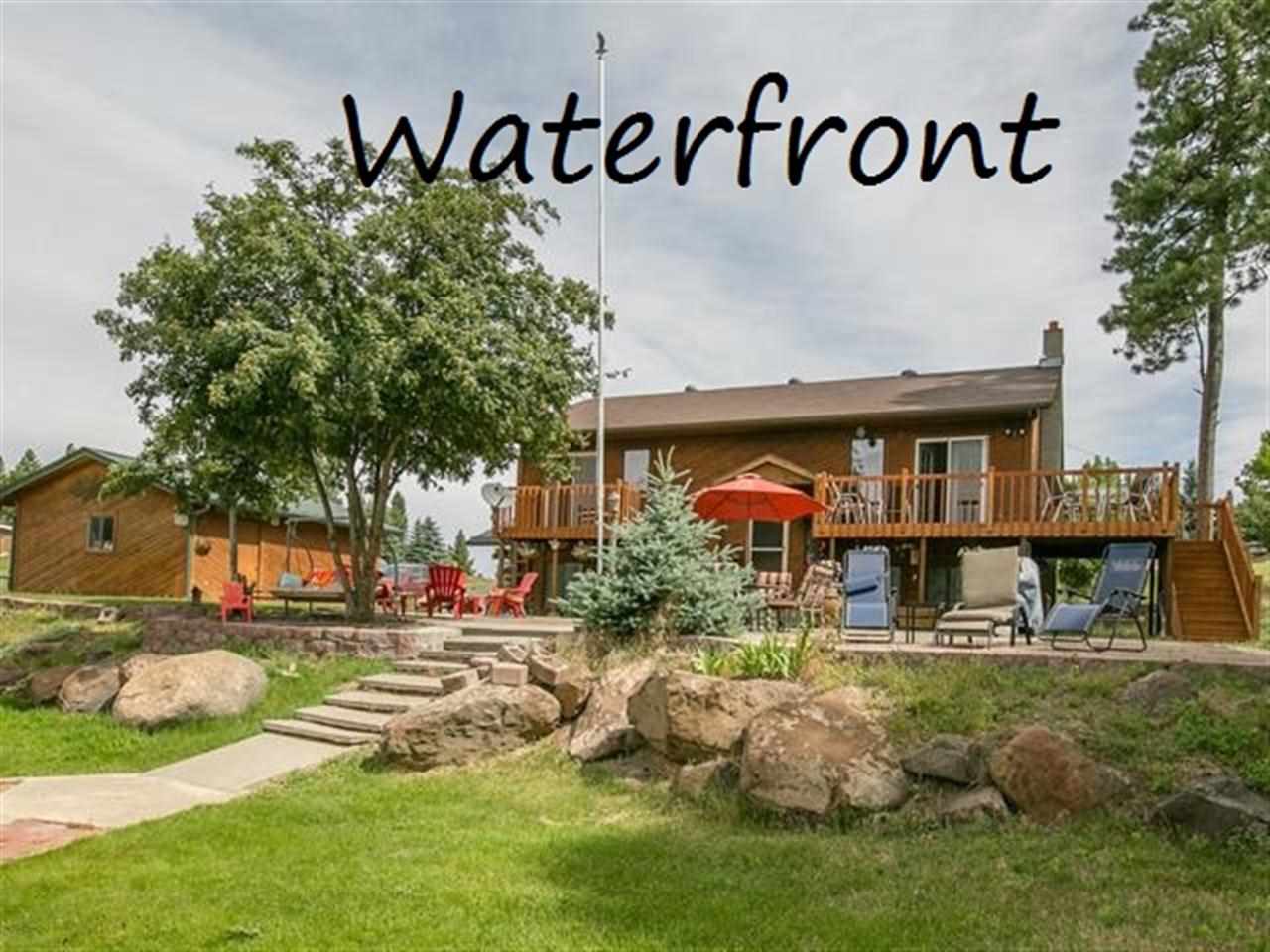 303 W 3rd St - Photo 1